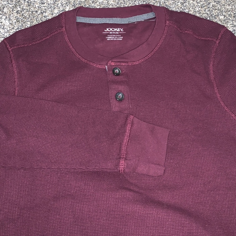 LAST CALL: Maroon quarter button up NWOT
